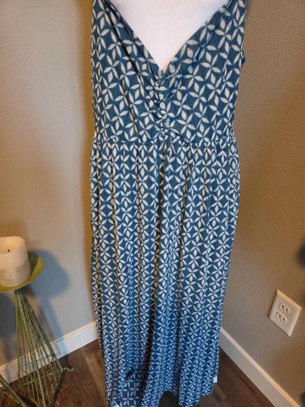 Torrid plus size womens blue and white dress new with tags 0X